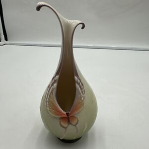Franz "Papillon " Butterfly Porcelain Small Vase 6.75 Inches Tall  #FZ00580